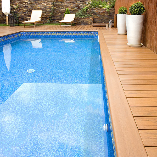 Tarima piscina