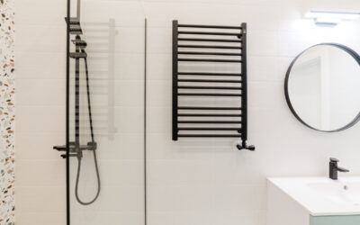 ¿Merece la pena instalar un toallero eléctrico? Funcionamiento y calor real en el baño